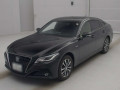 2020 Toyota Crown Hybrid