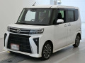 2023 Daihatsu Tanto Custom