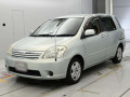 2003 Toyota Raum