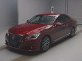 2013 Toyota Crown Hybrid
