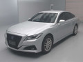2020 Toyota Crown Hybrid