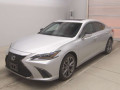2019 Lexus ES