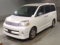 2007 Toyota Voxy