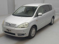2003 Toyota Ipsum