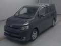 2007 Toyota Voxy
