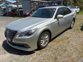 2014 Toyota Crown Hybrid