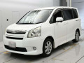2007 Toyota Noah
