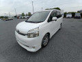 2007 Toyota Voxy