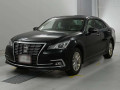 2017 Toyota Crown