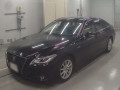 2019 Toyota Crown Hybrid