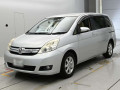2014 Toyota Isis