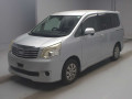 2011 Toyota Noah