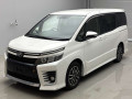 2017 Toyota Voxy