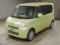 2011 Daihatsu Tanto