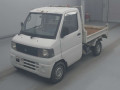 2004 Mitsubishi Minicab Truck