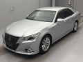 2013 Toyota Crown Hybrid