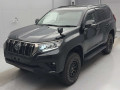 2021 Toyota Land Cruiser Prado