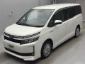 2015 Toyota Voxy