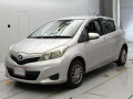2011 Toyota Vitz