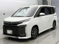 2023 Toyota Voxy