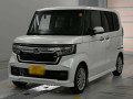 2022 Honda N-BOX CUSTOM