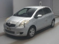2005 Toyota Vitz