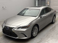 2019 Lexus ES