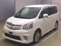2011 Toyota Noah
