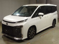 2022 Toyota Voxy