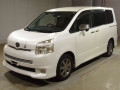2009 Toyota Voxy