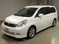 2005 Toyota Isis