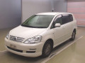 2005 Toyota Ipsum