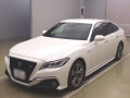 2019 Toyota Crown Hybrid