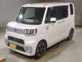 2014 Daihatsu Wake
