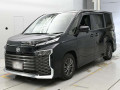 2022 Toyota Voxy