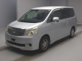 2013 Toyota Noah