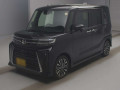 2023 Daihatsu Tanto Custom