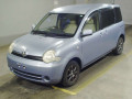 2005 Toyota Sienta