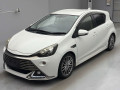 2015 Toyota Aqua
