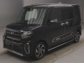 2021 Daihatsu Tanto Custom