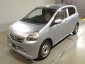 2013 Daihatsu Mira e:S