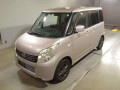 2011 Nissan Roox