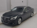 2014 Toyota Crown Hybrid