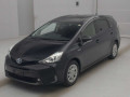 2016 Toyota Prius alpha