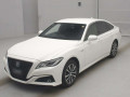2019 Toyota Crown Hybrid