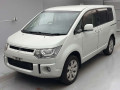 2015 Mitsubishi Delica D5