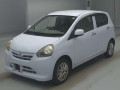 2013 Daihatsu Mira e:S