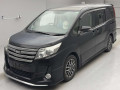 2015 Toyota Noah