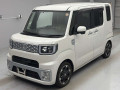 2016 Daihatsu Wake