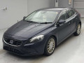 2016 Volvo V40